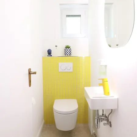 아파트 Talblick9 - Architektenhaus In Exklusiver Lage 게롤슈타인