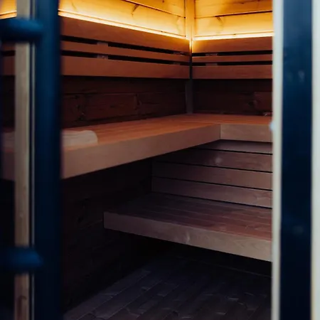 Talblick9 - Architektenhaus Mit Sauna * גרולסטיין