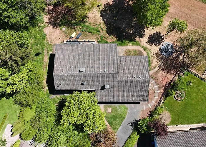 Talblick9 - Architektenhaus In Exklusiver Lage Apartment Gerolstein